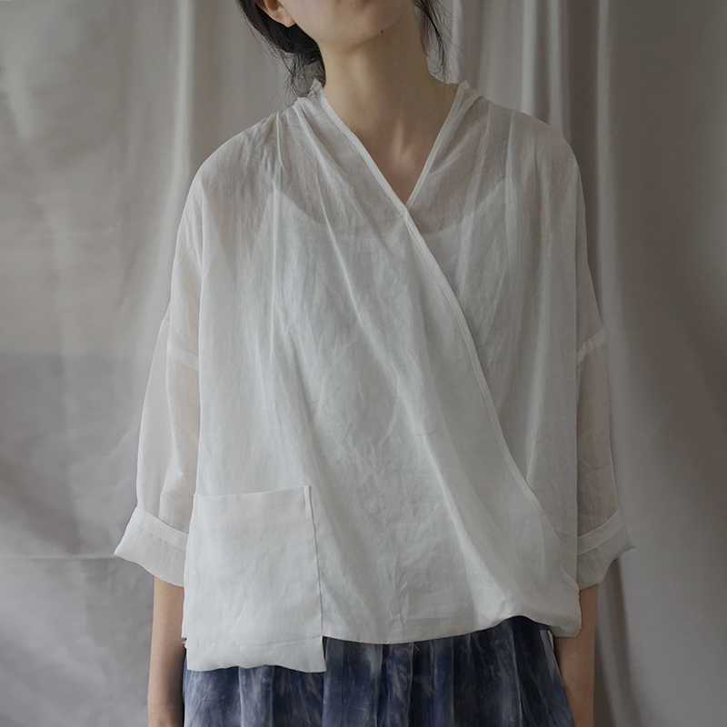 

Johnature Casual Clothes Three Quarter Sleeve V-neck Women Blouses Pocket Solid Tops New Summer Loose Linen Shirt(Without Sling, White