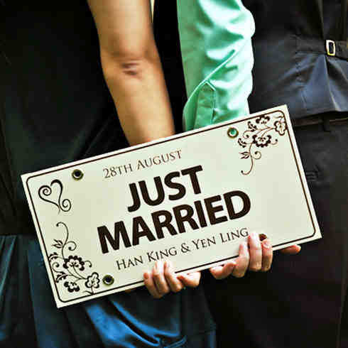 

Custom!!! 2020 New fashion Wedding car decoration wedding room decor favors -JUST MARRIED - license plate free shipping, Z fixed style