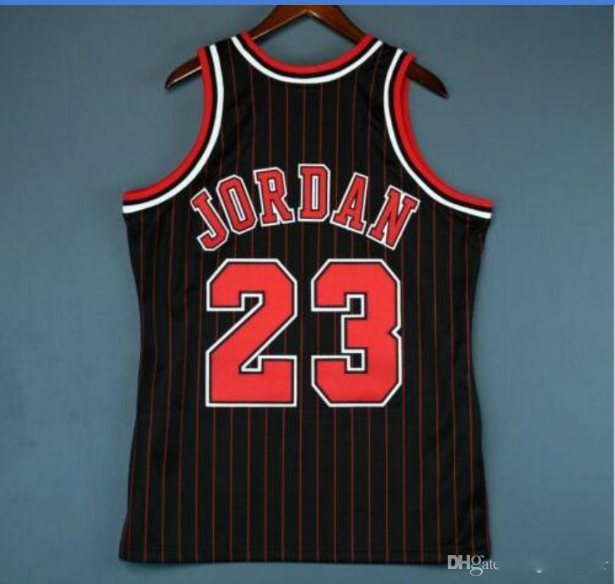 

Men' vintage Mitchell & Ness Michael 96 97 college basketball jerseys Customize jersey with any name or number, As pic