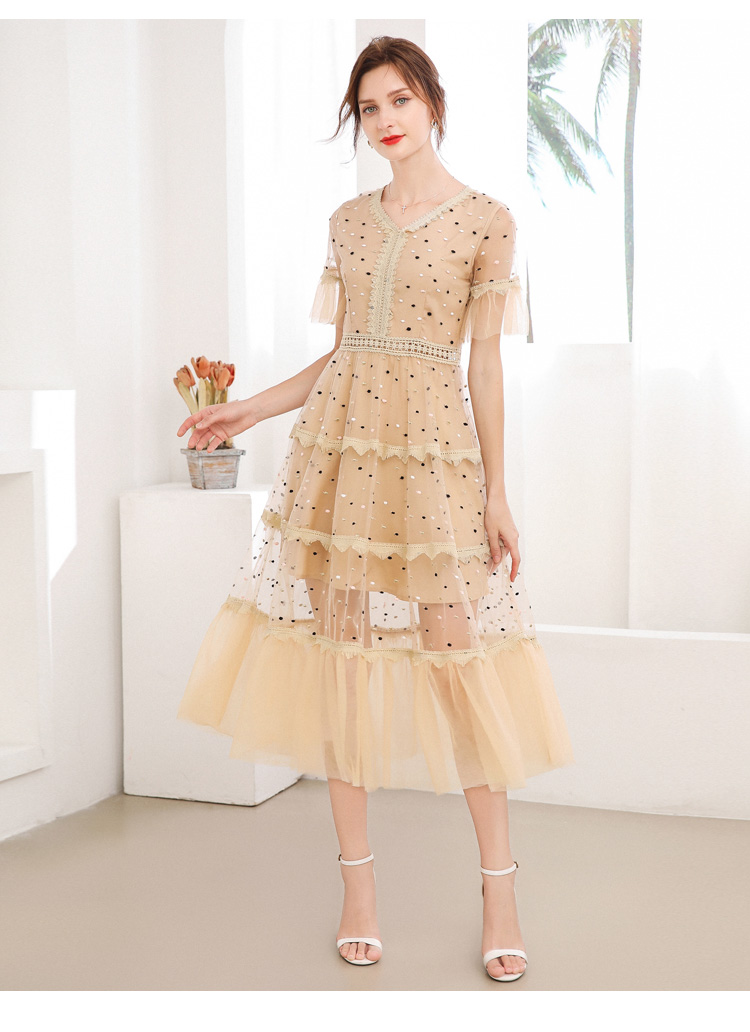 

2020 A Line Elegant Polka Dot Embroidery Dress Women V-Neck Flare Short Sleeve Ruffles Holiday Tulle Mesh Dress Female Summer Fairy Dress, Same as picture