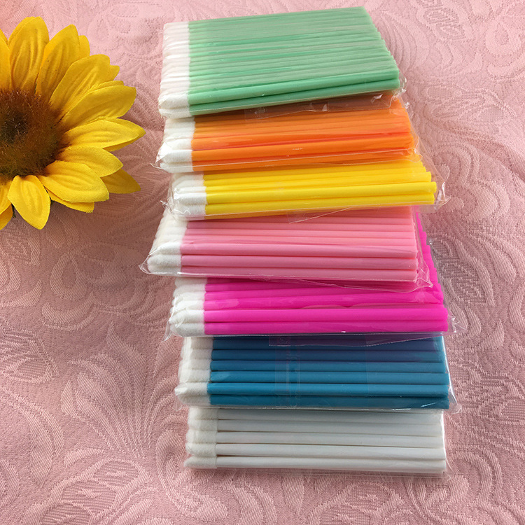 

New 50pcs Disposable Cosmetic Lip Brush Lipstick Lip Glossy Wands Pen Cleaner Applicator Eyeshadow Gloss Makeup Brushes Tools