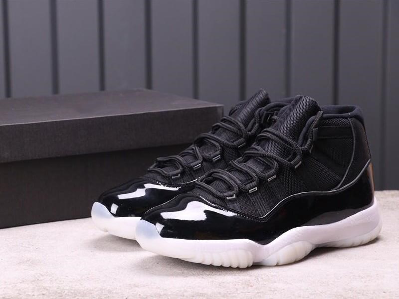 

New Exclusive 11 Black Clear White Metallic Silver Fashion Chaussures Zapatos Trainers Good Quality Ship With Box Size 36-45