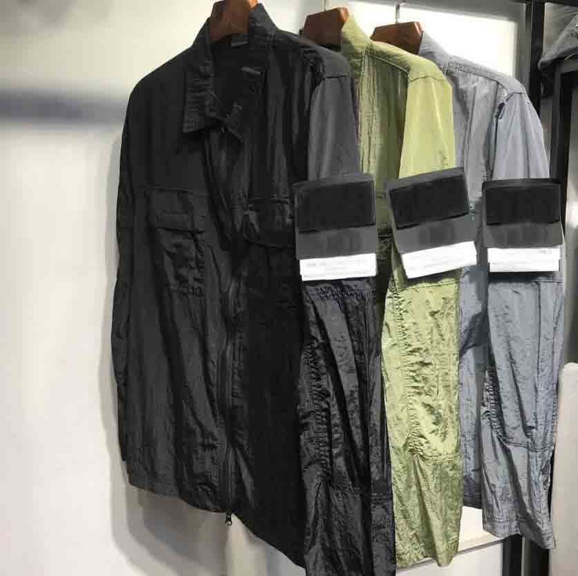 

2020 new brand Compass embroidery men's casual metal nylon jacket thin section hooded windbreaker jacket