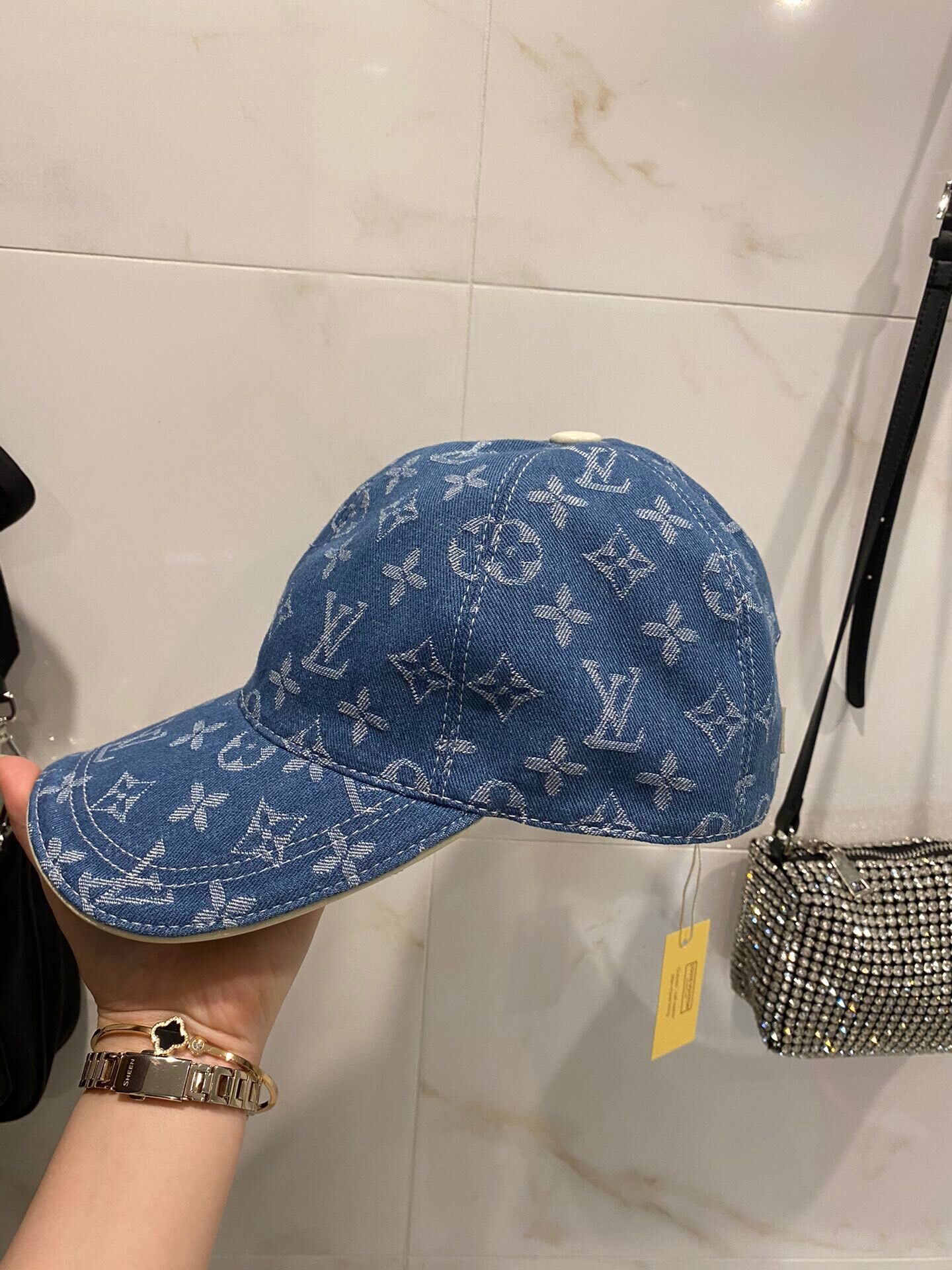 

2020 L men baseball cap cowboy men designer cap fashion snapbacks three colors luxury mens designer baseball caps, Black