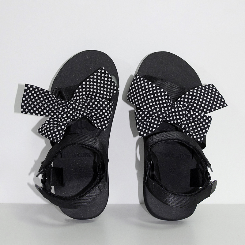

imakokoni sandals female summer versatile black wave dot bow thick bottom increased by nearly 3 cm 20301