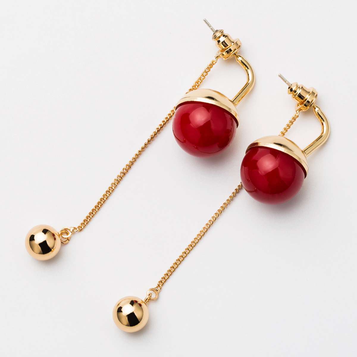 

Exaggerated earrings female resin fruit alloy earrings personality all-match girl heart INS Net red earrings