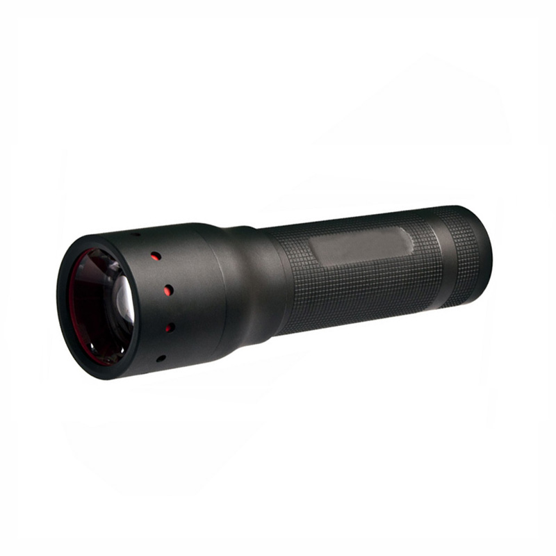 

Free Shipping P7.2 9407 Professional Tactical LED Zoom Torch with Free Batteries