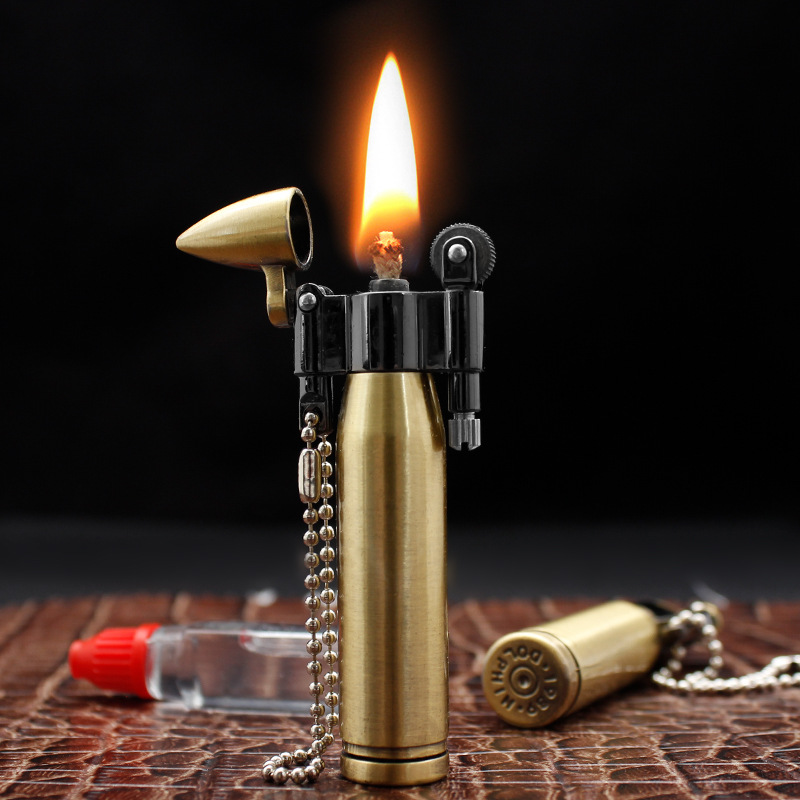 

2020 New Creative Bullet Flint Lighter Compact Kerosene Lighter Keychain Pendant Grinding Wheel Windproof Lighter Gift for Man Decoration