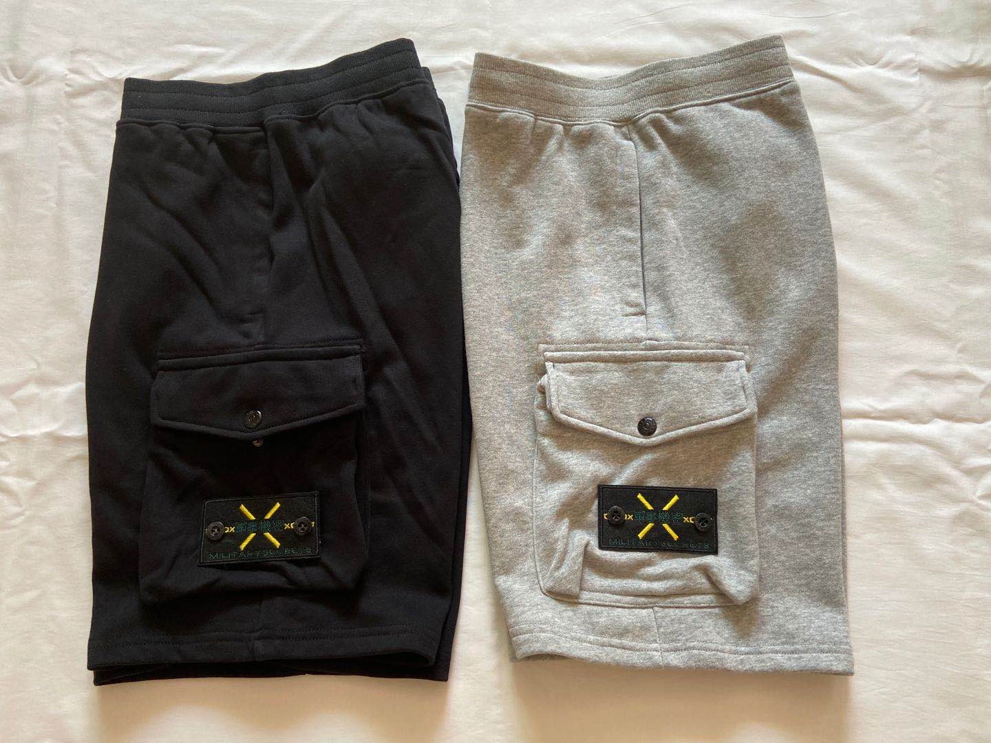 

2020 men pants retro casual designer short pants mens sweatpants Badge OEM button decoration loose 320g cotton YKK zipper five beach shorts, Black