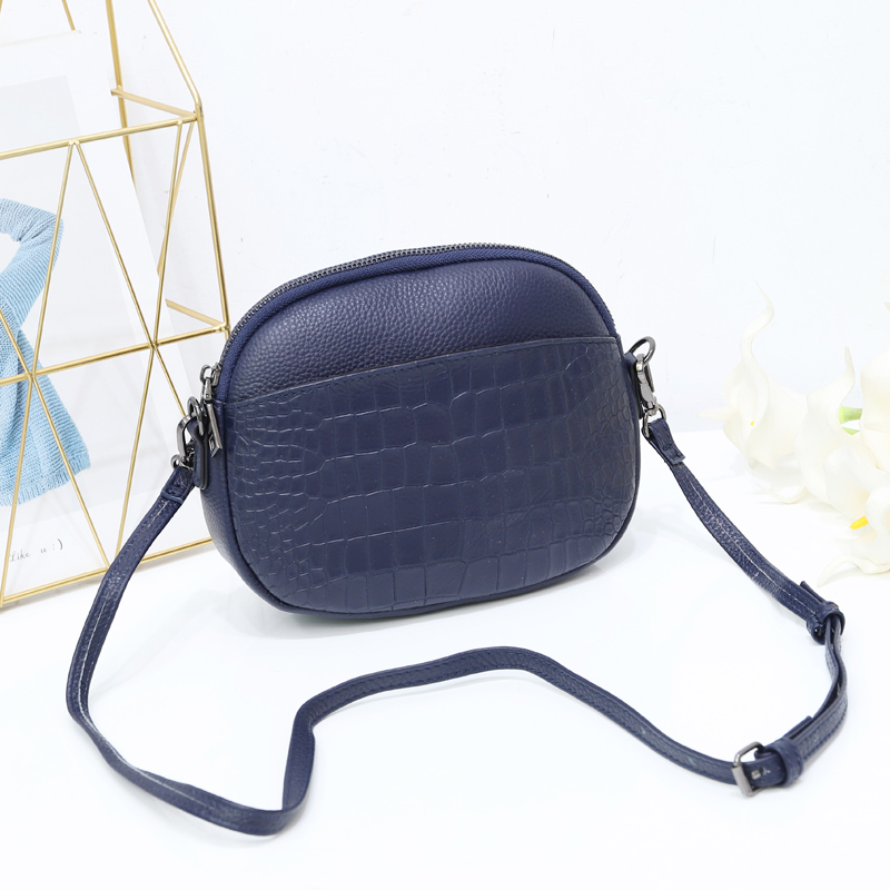 

Genuine Leather Shoulder Bags for Women Luxury Handbag Fashion Ladies Shopping Messenger Crossbody Bag Female Party Shell Purse, Black