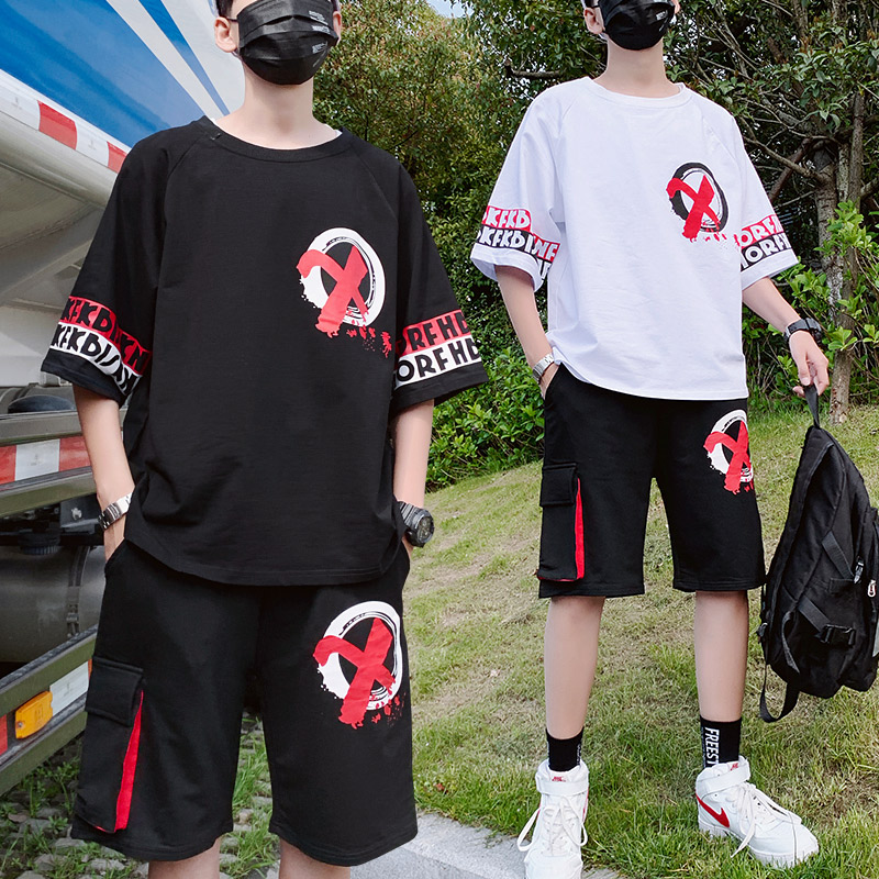 

Summer Loose Sets T-shirts+Shorts 2 pieces tracksuit New Fashion Men Hip Hop Streetwear Casual Sets High Quality Men, White