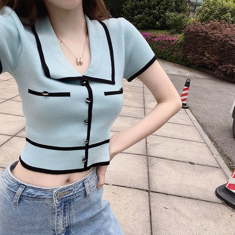 

2020 Sweet Design Knitted Cropped Top Sexy button Short Sleeve Knitwear Women, Lake blue