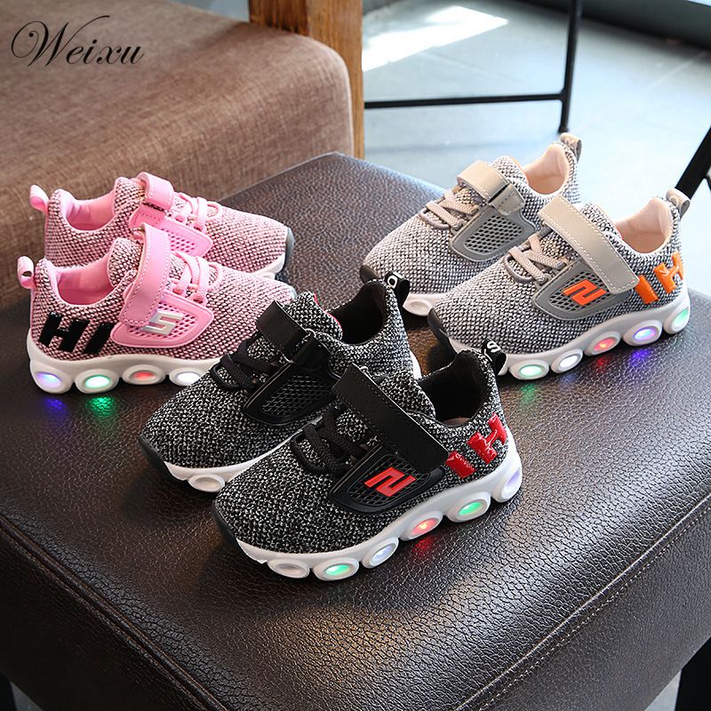 

Children's LED Sports Shoes for Boys Girls High quality Light Knitted Net Anti Slip Shoes Kids Students Tennis Luminous Sneakers, Black