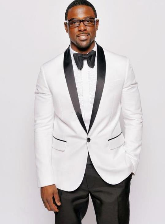 

Fashion White Color Men Suit With Black Pants Wedding Tuxedo Custom Made Groom Suit Formal Slim Prom 2 Pcs(Jacket+Pants