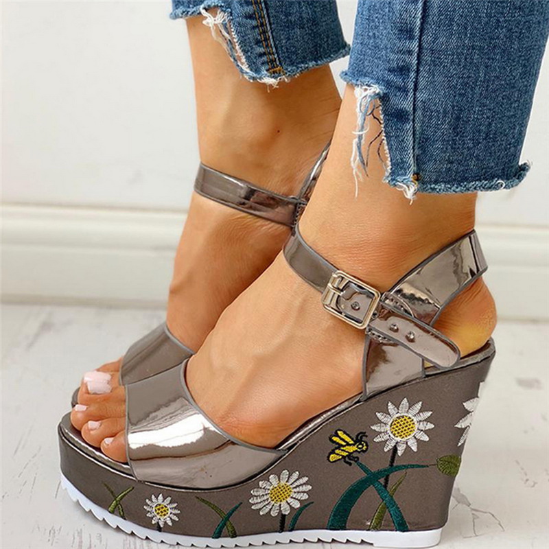 

Women Sandals Fashion Wedge heel Shoes Summer Classic High Heels Increased shoes High Quality Women Glossy Sandals Luxury, Gun