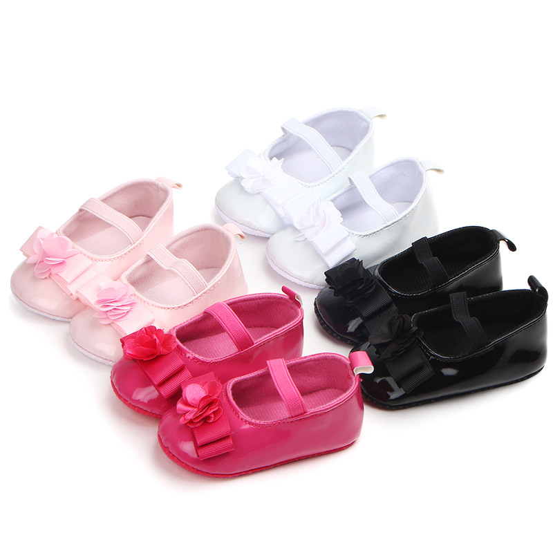 

New autumn Newborn baby shoes baby Girl toddler shoes Soft Sole flowers single princess First Walkers Crib, Black