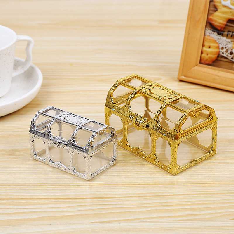 

1PC Creative Plastic Candy Box Wedding Vintage Candy Boxes Chocolate Gift Treat Boxes Wedding Party Favor Hollow Gold Silver Box