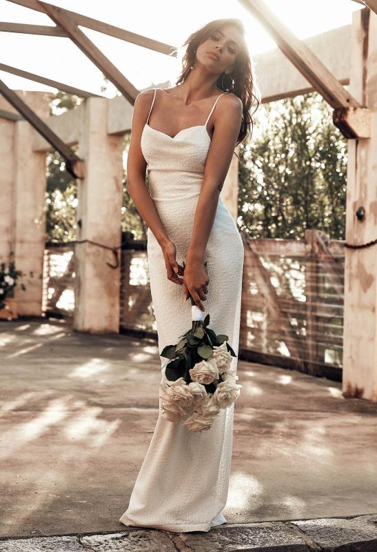 

V Neck Spaghetti Strap Dress Chic Off Shoulder Without Sleeves Women Dresses New Arrival 2020 Elegant Sexy Party Dress, White