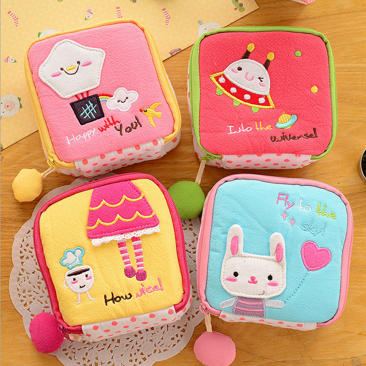 

1 PC Korean Style Woman Cotton Sanitary Napkin Organizer Storage Hold Pads Carrying Bags Small Articles Purse Pouch Case -30
