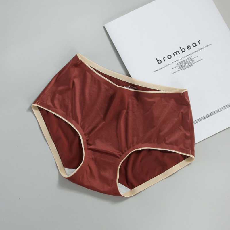 

4pcs/set Ladies Autumn and Winter Briefs Velvet Seamless Panties One-piece Underwear Womens Antibacterial Cotton Bottom Briefs, Beige