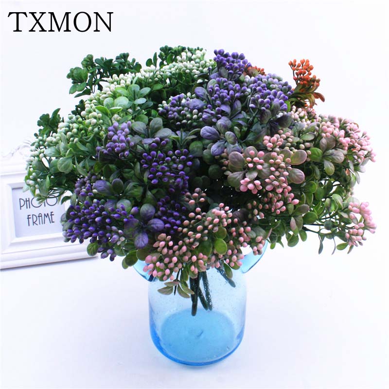 

1 Bunch Vivid Small Wild Fruit Plastic Artificial Flower Bouquet For Home Decoration Accessories Fake Plants Garden Party Decor, White