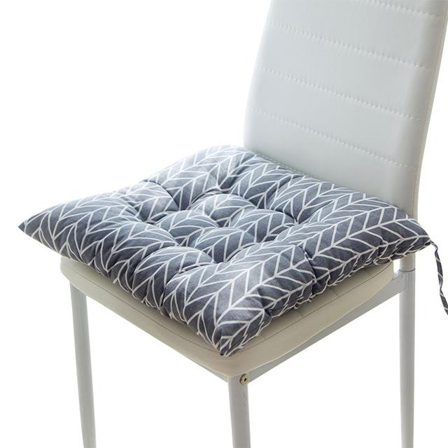Comodo Cuscino per sedie in Metallo hjh OFFICE 645031 Cuscino Magnetico PILOW I Bianco Ecopelle