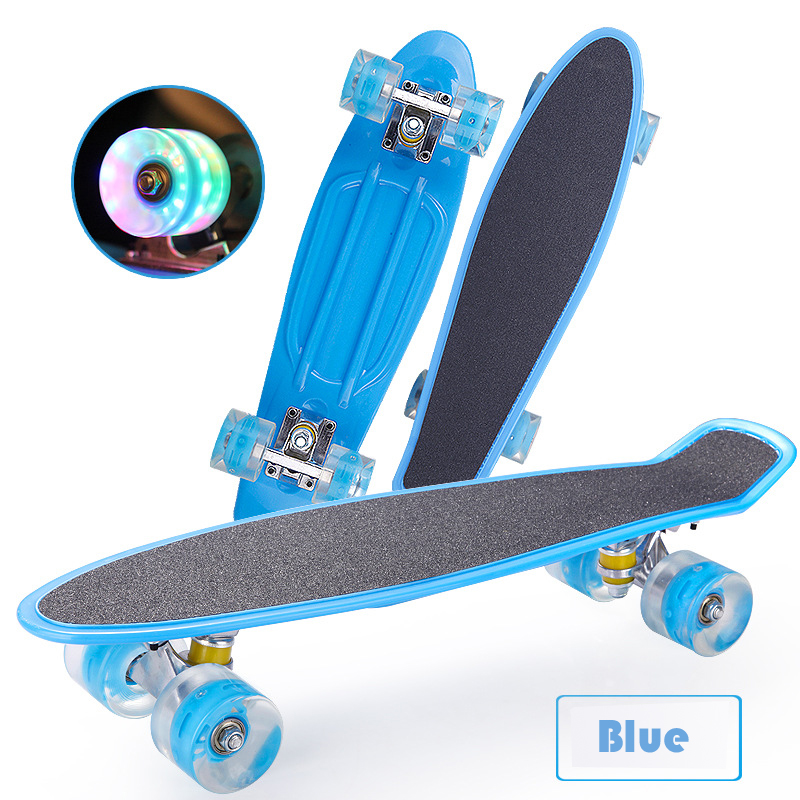 

New Type Emery Skate Board Scooter Children Teenagers Fish Board Mini Cuiser Skateboard 56*15*9cm Fish PU Flash Wheel 22in, Blue