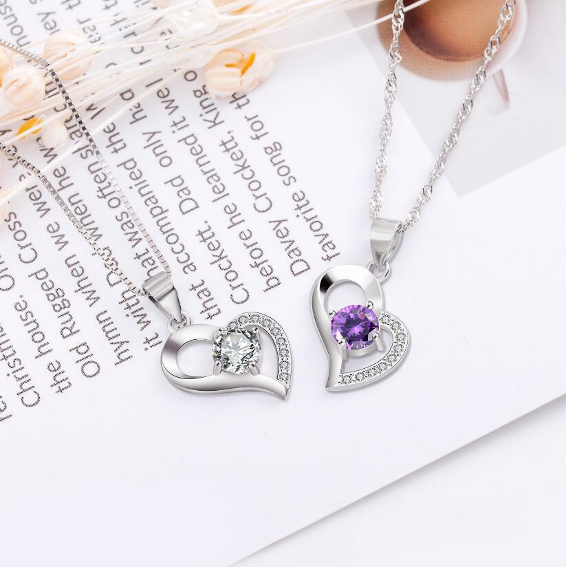 

Fashion Misshaped Heart & Artificial Diamond Pendant for Women Platinum Color Plated