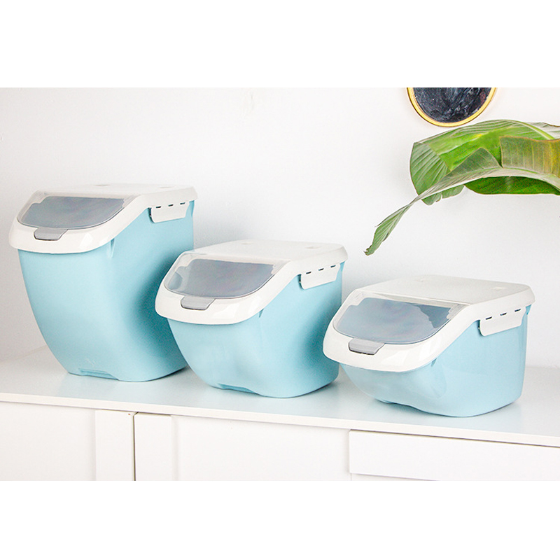 

Sealed Moisture-Proof Large Capacity Grain Flour Container Kitchen Rice Storage Box Flip Cover, Orange-M & Blue-S