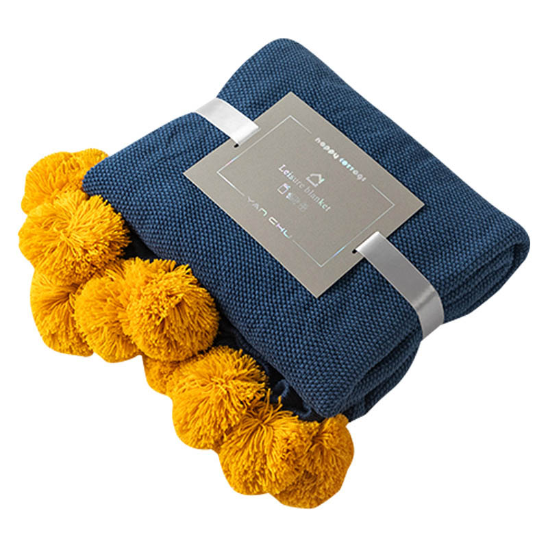 

Thread Yarn Knitted All Season Popular Student Dormitory Blanket Plaid Newborn Swaddler Beach Sunscreen Cape