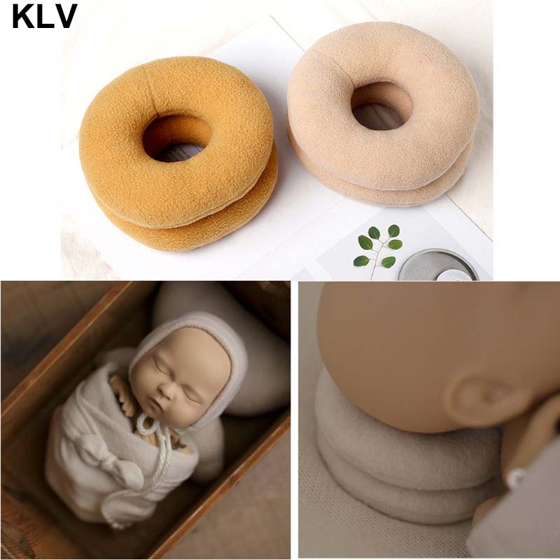 

2pcs Newborn Photography Props Posing Support Pillow Baby Boy Girl Photo Shoot Studio Round Donut Head Poser Props, Beige