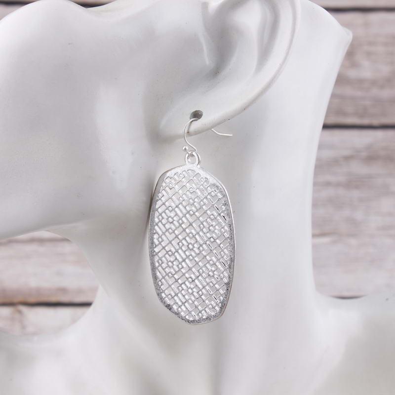 

Gold Silver Brass Filigree Floral Oval Drop Statement Earrings for Women Unique Cut Out Geometric Jewelry Accessories