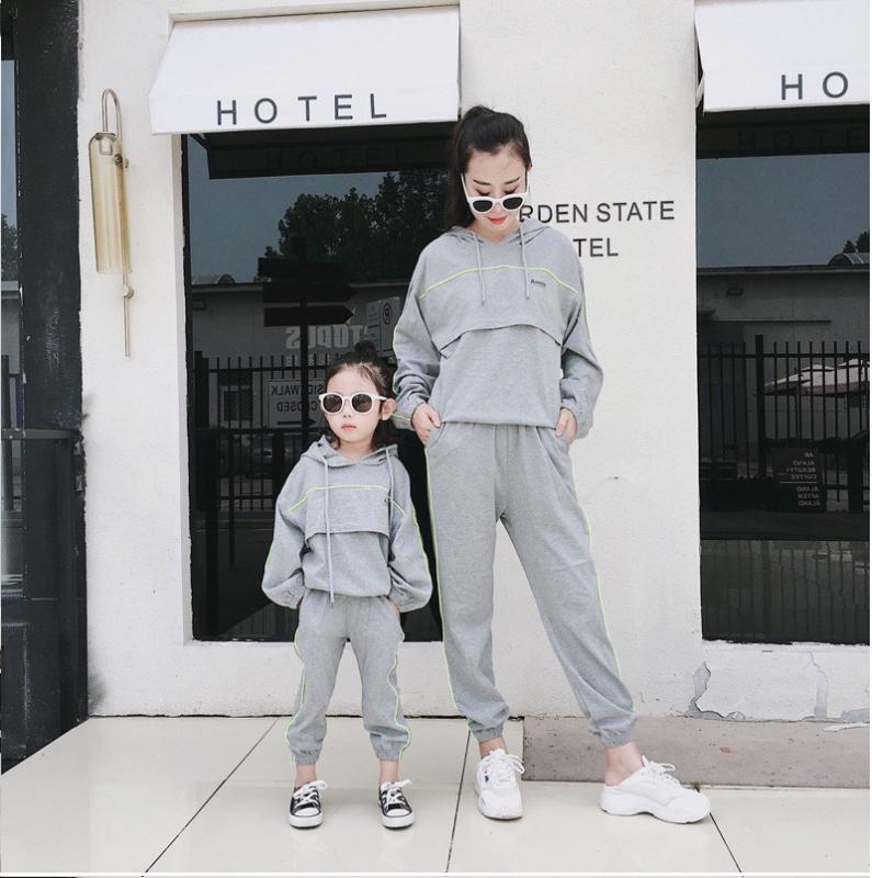 

Men's and women's children's baby fake two-piece suit 2020 autumn new suit, Black