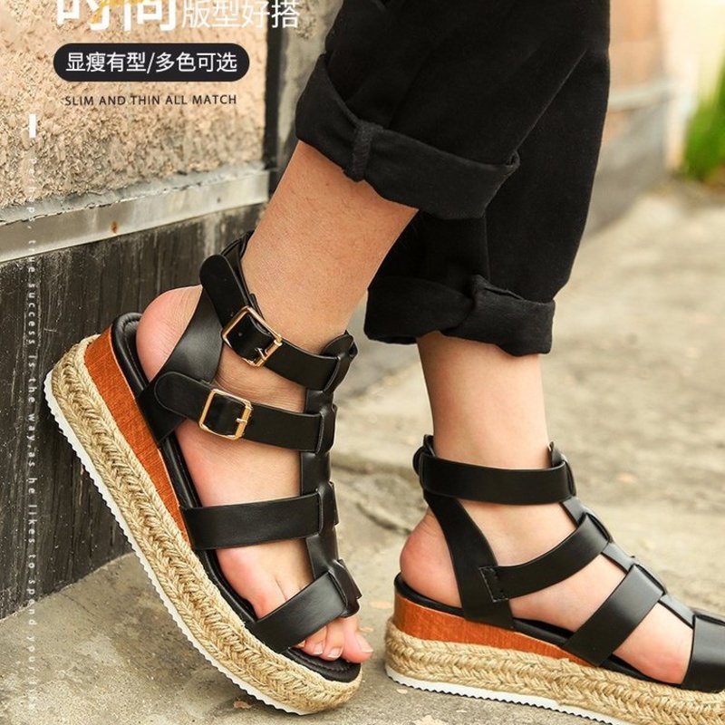 

Popular European and American style new thick sole Mid Heel 40-43 buckle sandal in summer of 19 years, Black