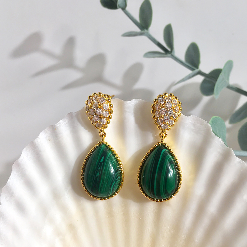 

2020 New autumn and winter set diamond drop agate fritillary brass earrings jewelry womens designer earrings diamond earrings, Golden
