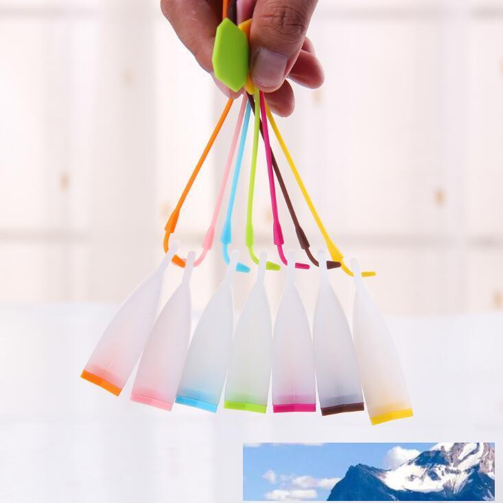 

Hot Selling Bag Style Silicone Tea Strainer Herbal Spice Infuser Filter Diffuser Kitchen Accessories Random Color LX1143