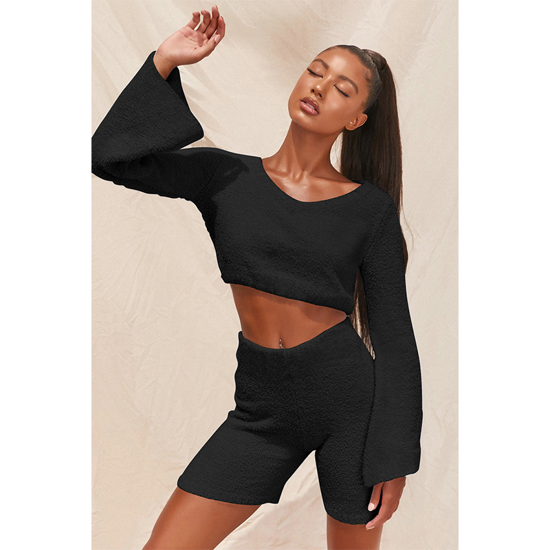 

Autumn Faux Fur 2 Piece Sets Womens Casual Sexy V-neck Pullover Long Sleeve Fur Crop Tops+Hight Waist Shorts 2020 Winter Clothes