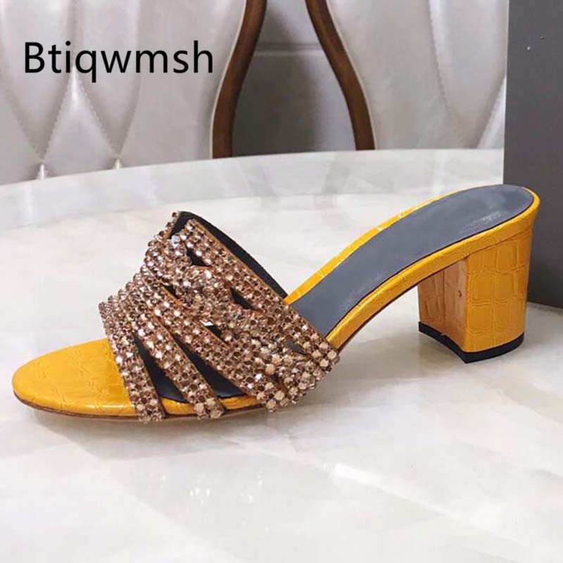

2020 Luxury Design Rhinestone Sandals Women Open Toe Crystal Pearl Chain Chunky High Heel Shoes Woman Slipper Sexy Wedding Shoe, Red