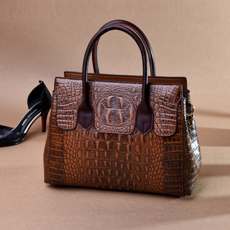 

2020 Leather Hot-selling Handbags New Fashion Ladies Bags Crocodile Pattern Single Shoulder Formal Messenger With Free Shipping, Black
