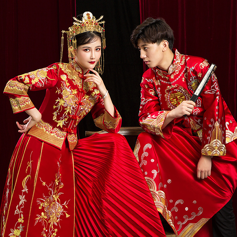 

Ethnic Clothing Chinese Traditional Bride Pratensis Style Couple Red Evening Gown Wedding Dress Female Slim Cheongsam Robe