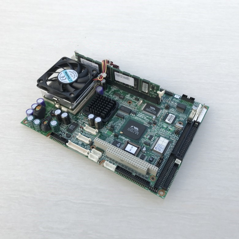 

PCM-9577 Rev.A2 PCM-9577F Embedded motherboard