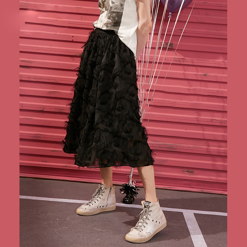 

Black Solid Feather Fringe Casual Women Chiffon Midi kirts 2020 Summer New Vintage Korean Stylish Ladies Daily Bottom