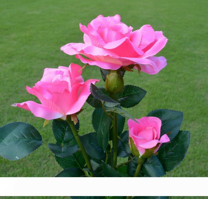 

Solar Powered LED Light Rose Flower Lamp for Yard Garden Path Way Landscape Decorative Night Lamp New Creative