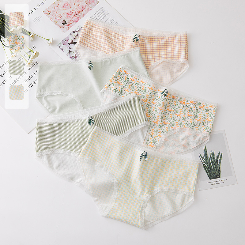 

Norns New 2020 products cotton underwear ladies cotton girls cute small fresh Japanese mid-waist triangle underwear women, Light yellow stripe
