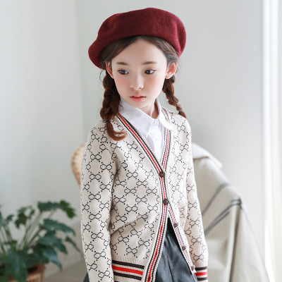 

Children Designer Cardigans Girls Casual Fashion Geometric Print Sweaters Girls Fashion Autumn Coat 2020 New Parent-child Knitted Cardigan, Khaki