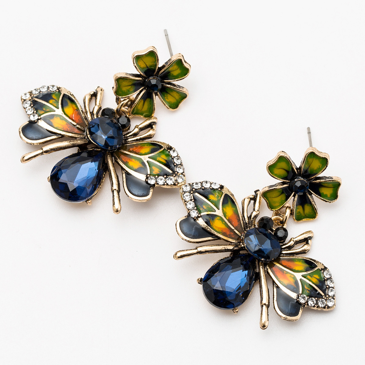 

Exaggerated alloy drop oil acrylic Diamond bee earrings female fashion temperament earrings