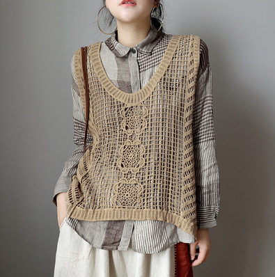 

FairyNatural 2020 Autumn Summer Women Fashion Hollow Out Vest Tops Casual Female O-Neck Sleeveless Loose Pullovers, Beige