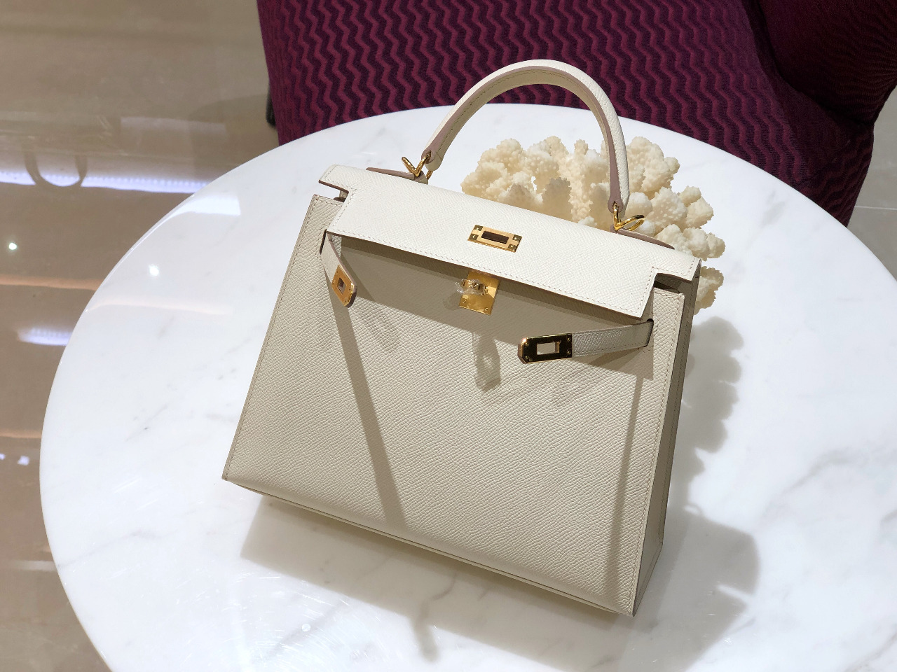 whosale half handmade cream white 25cm epsom leather design purse, wax thread, have both gold and silver hardware,contact me for details