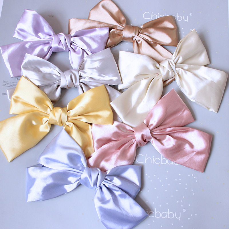 

Korean-Style Cream Satin Oversized Bow Hair Clip Parent-Child Headdress Spring Clip Head Hair Accessory