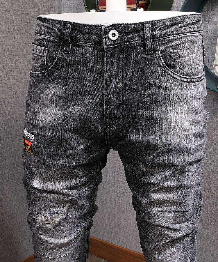 Compra 2020 / El Nuevo Negro Gris Verano Delgada Moda Brand Jeans Para  Hombre Delgado Juvenil Estiramiento Lavada Agujero Impresión Coreano Mens  Del Estilo De Pantalones De Los Pies Barato | Entrega